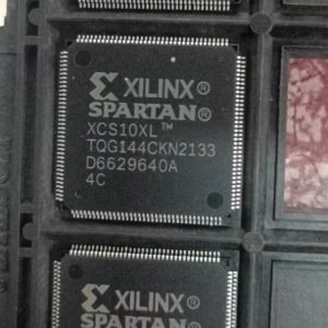 XCS10XL-5VQ100C