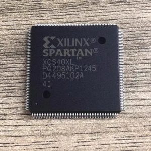 XCS20-3PQ208I