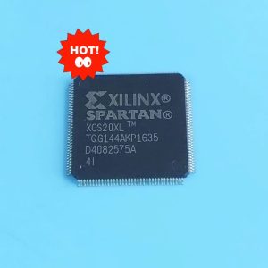 XCS20XL-4TQ144C